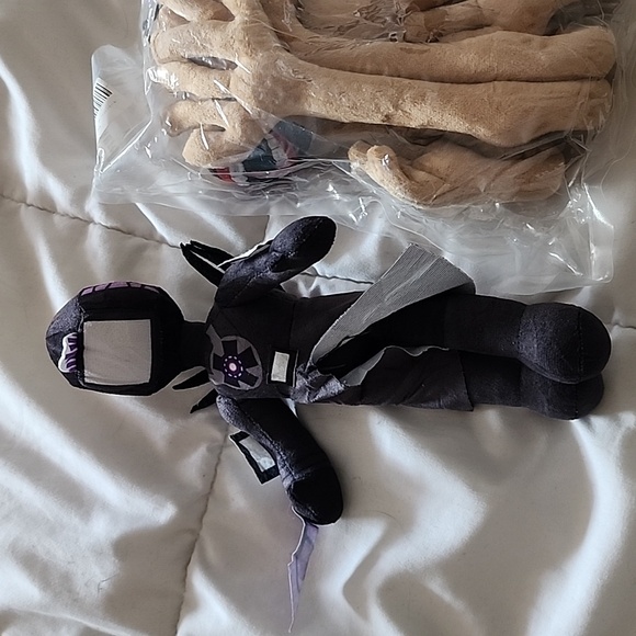 Skibidi toilet plush dolls - Picture 2 of 5